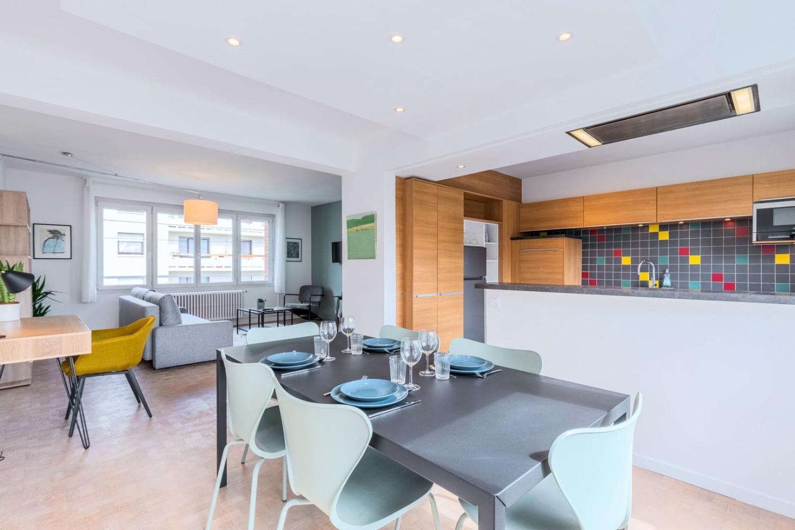 Functional 2 Bedroom Apartment Lille Eksteriør billede