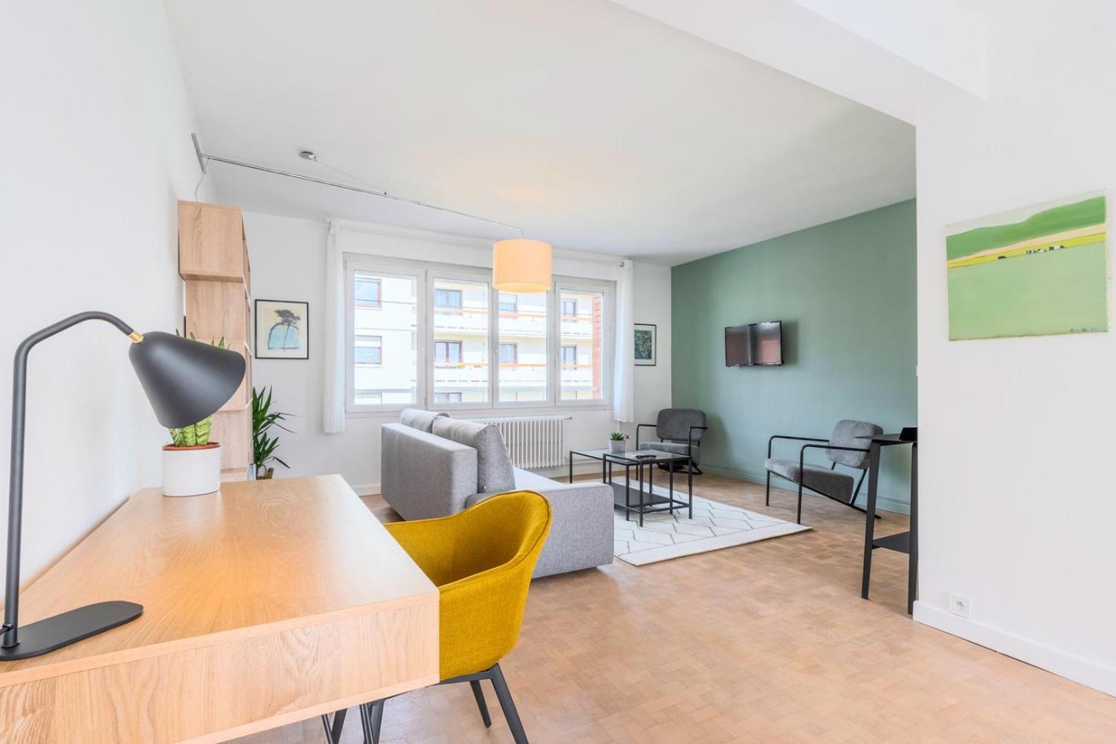 Functional 2 Bedroom Apartment Lille Eksteriør billede